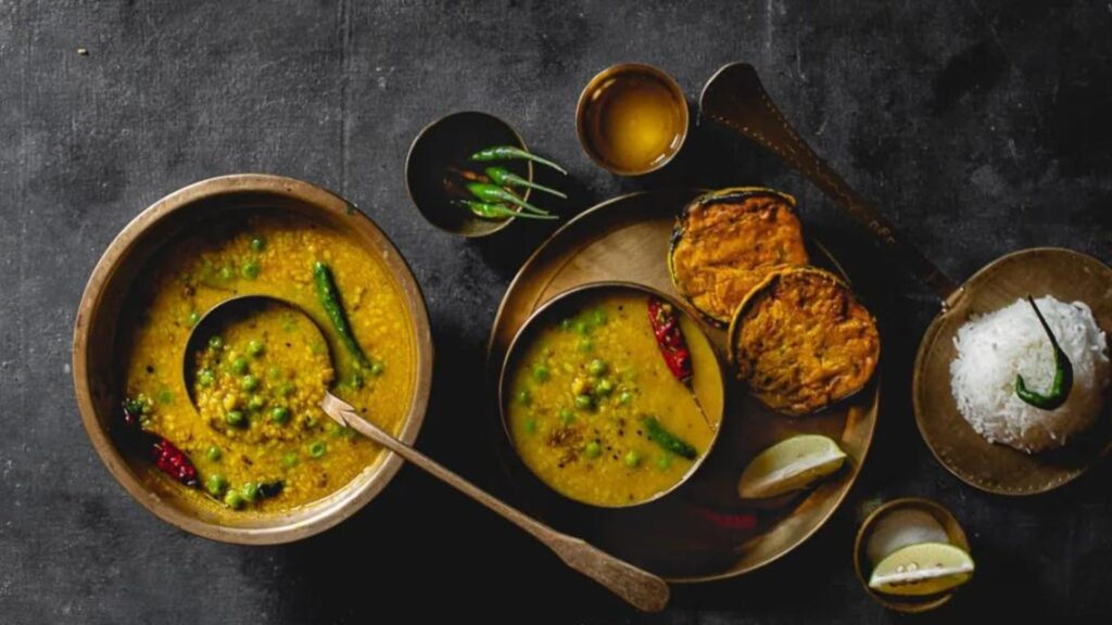 how to cook motor dal recipe