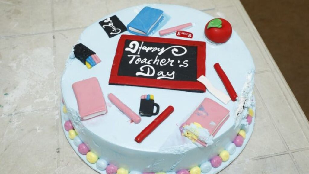 how to make Teachers Day Cake Recipe