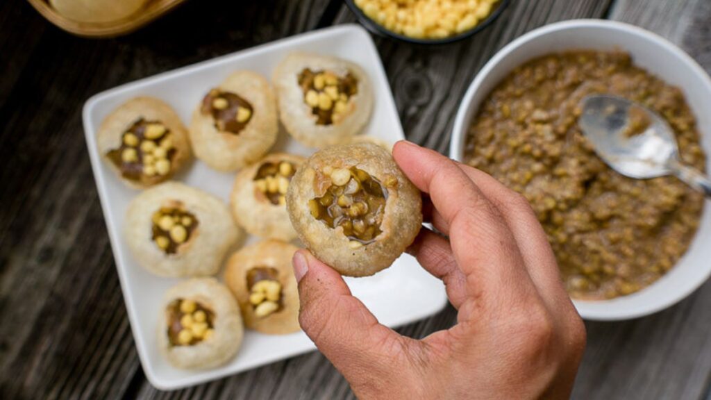 How to Prepare Pani Puri Recipe