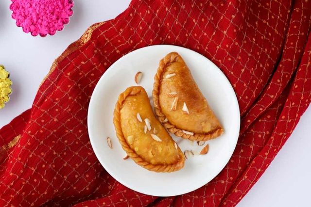 How to Cook Gujiya Recipe