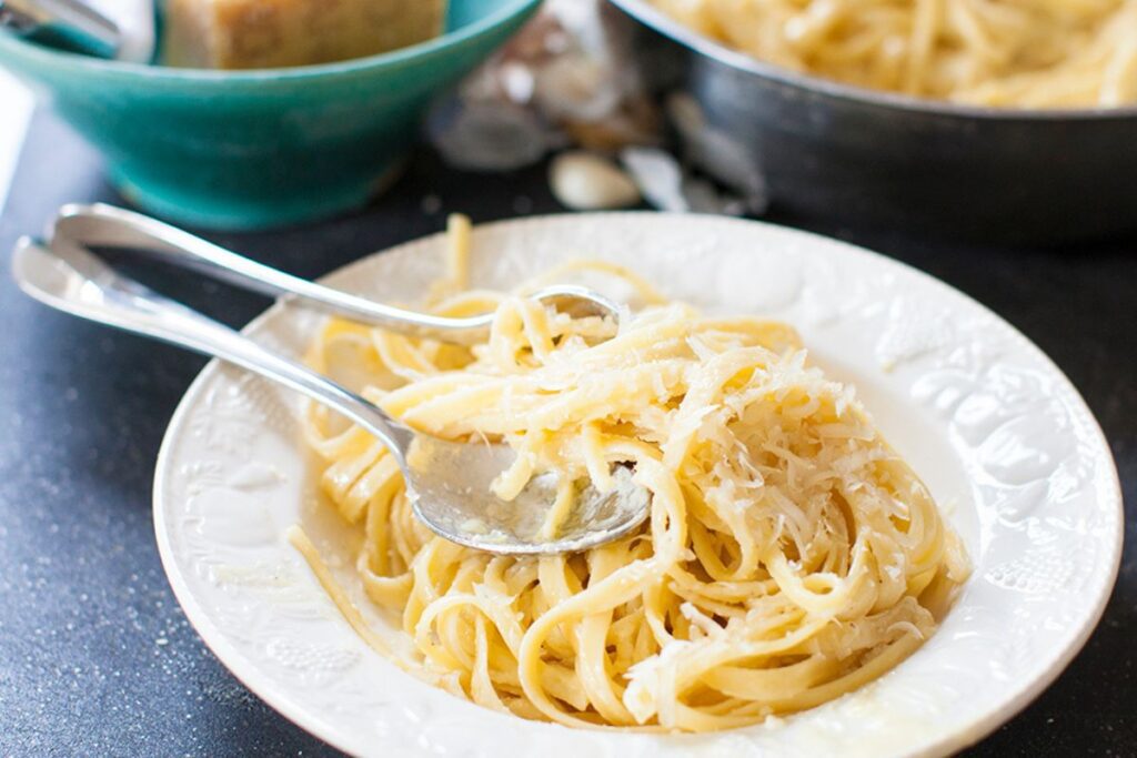 How to Make Creamy Alfredo Pasta Recipe