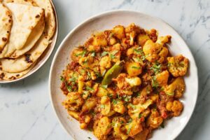 Read more about the article Aloo Gobi Recipe | Traditional Indian Dry Aloo Gobi Sabzi