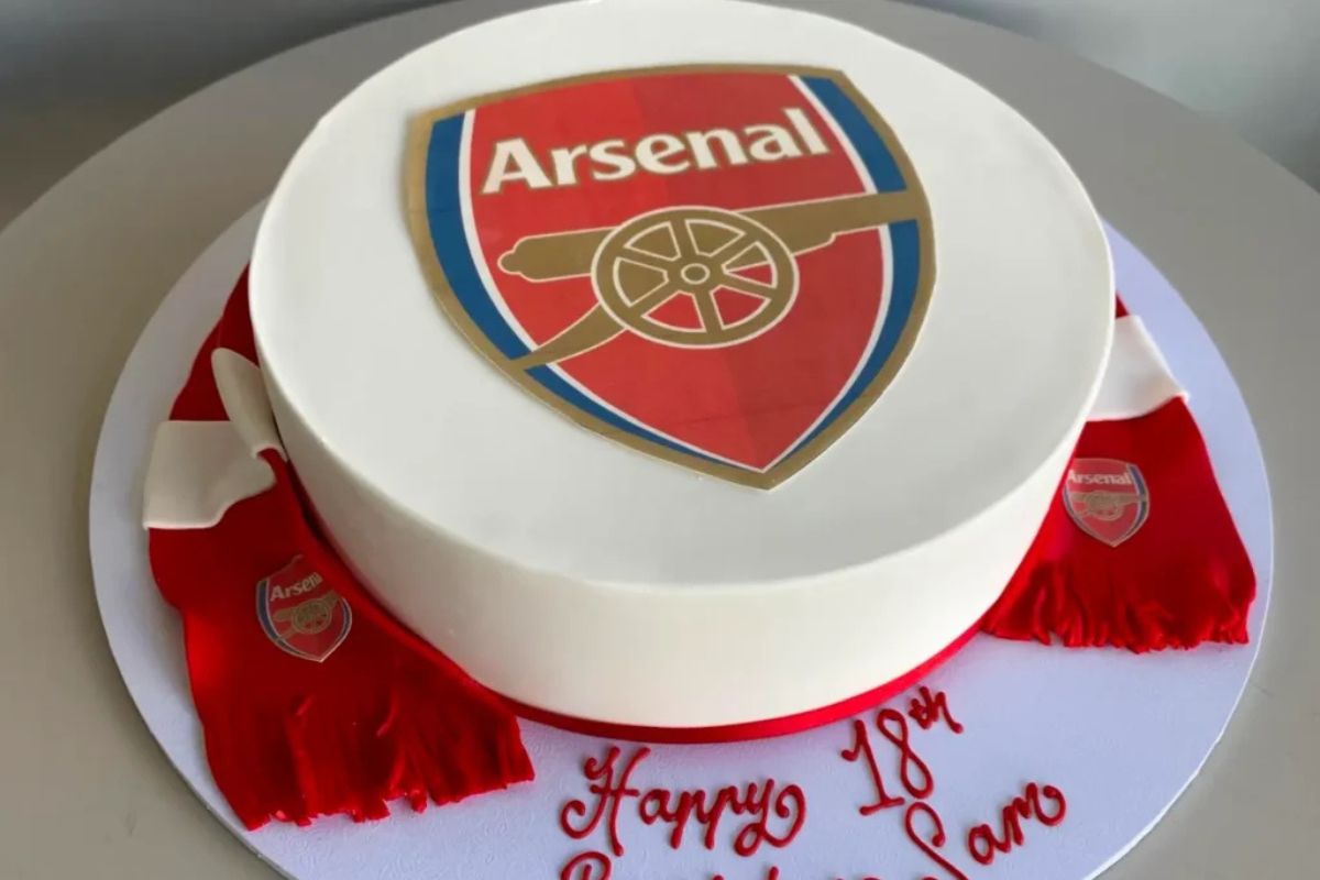 You are currently viewing Arsenal Cake Recipe: A Sweet Tribute for Gunners Fans