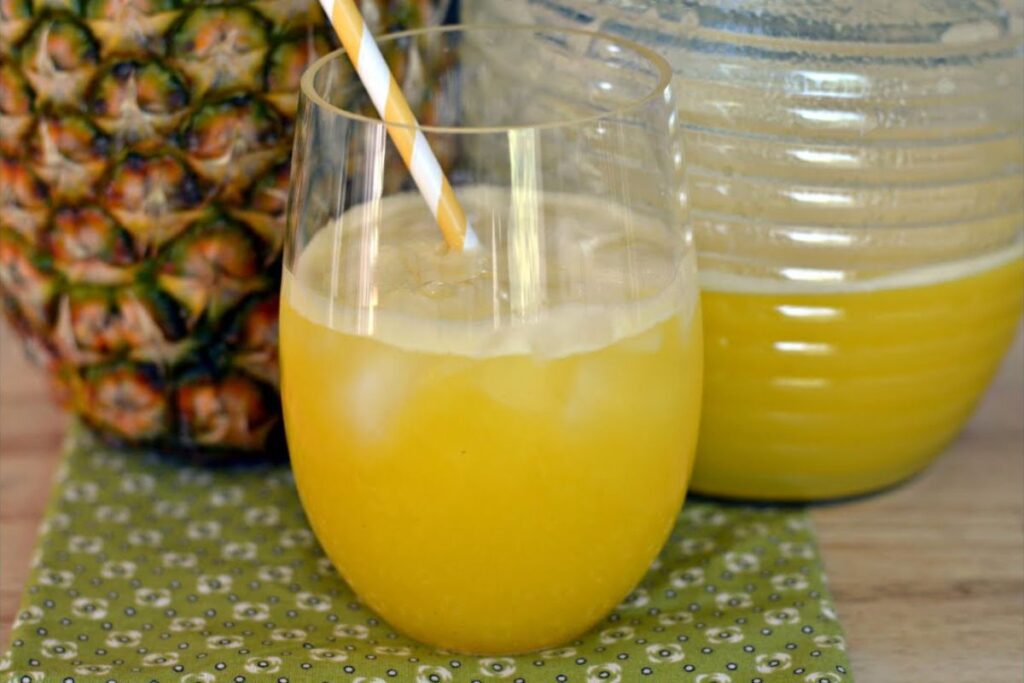 How to Make Pineapple Mix Michigan Juice Recipe