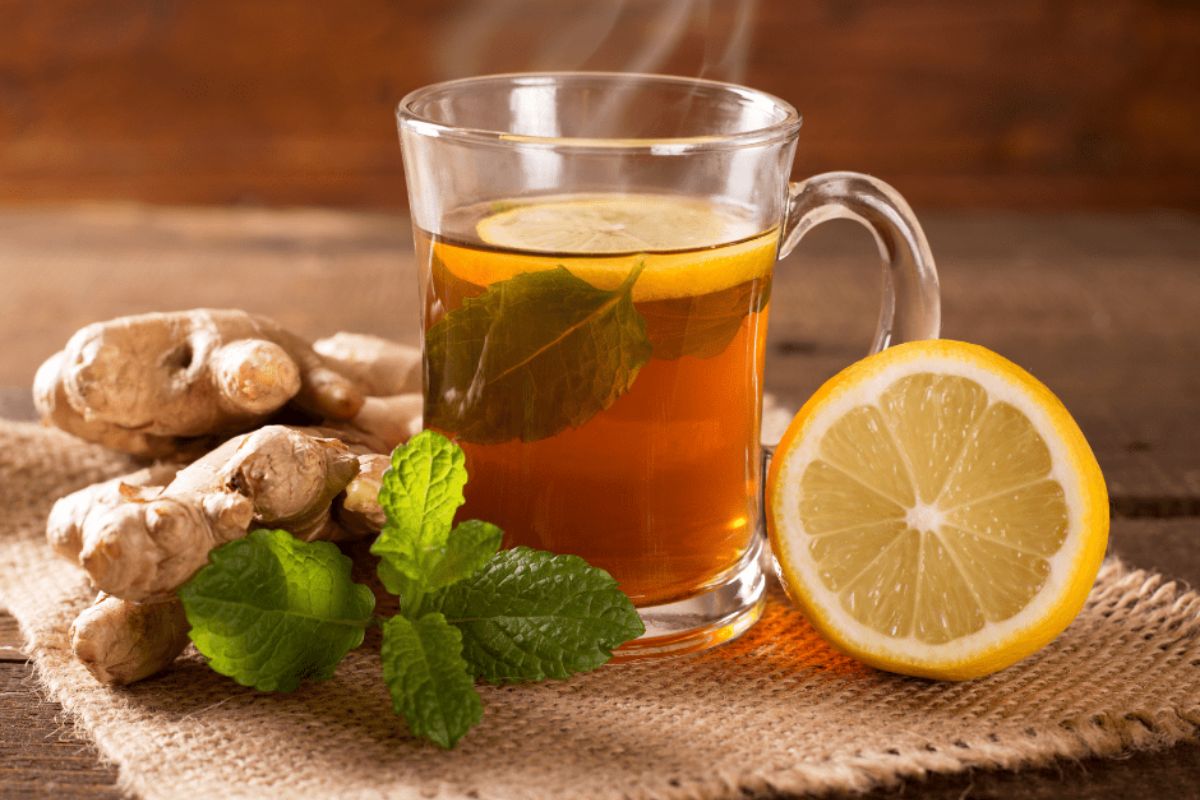 You are currently viewing Mint and Ginger Tea Recipe: A Refreshing and Invigorating Beverage