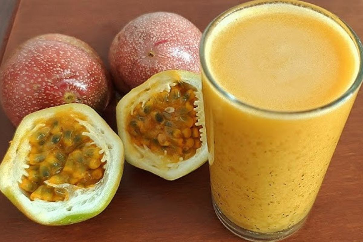 Read more about the article Passion Fruit Juice Recipe: A Refreshing Tropical Drink