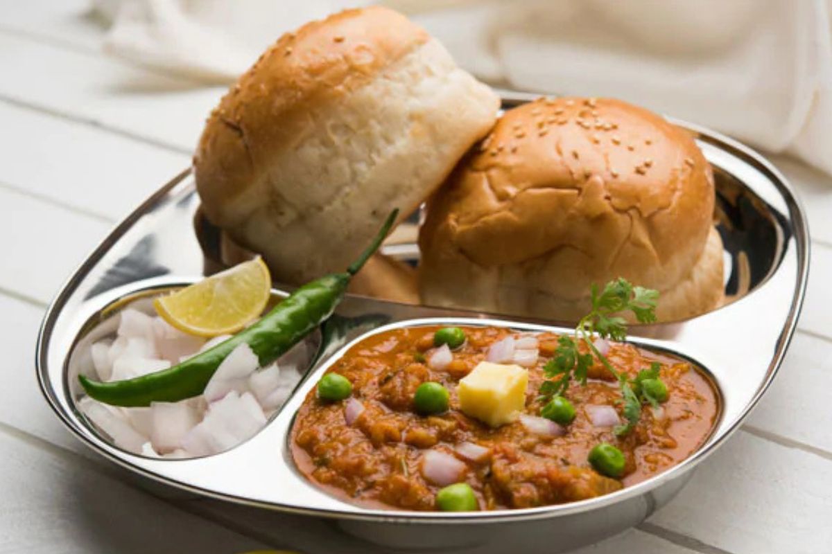 Read more about the article 🍛 Pav Bhaji Recipe: A Flavor-Packed Street Food Classic You Can Master at Home