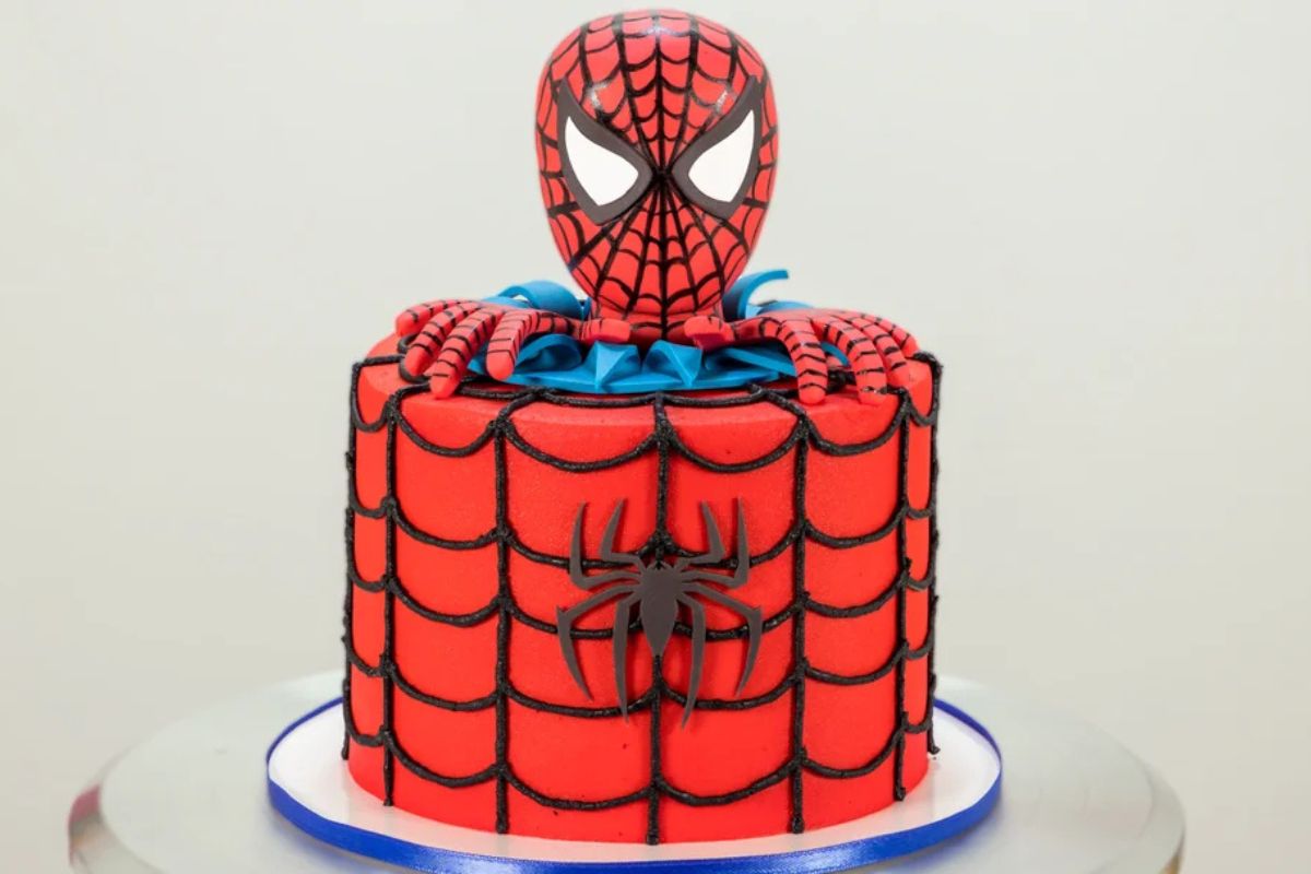 You are currently viewing Spiderman Cake Recipe – A Fun & Easy Superhero Cake for Kids