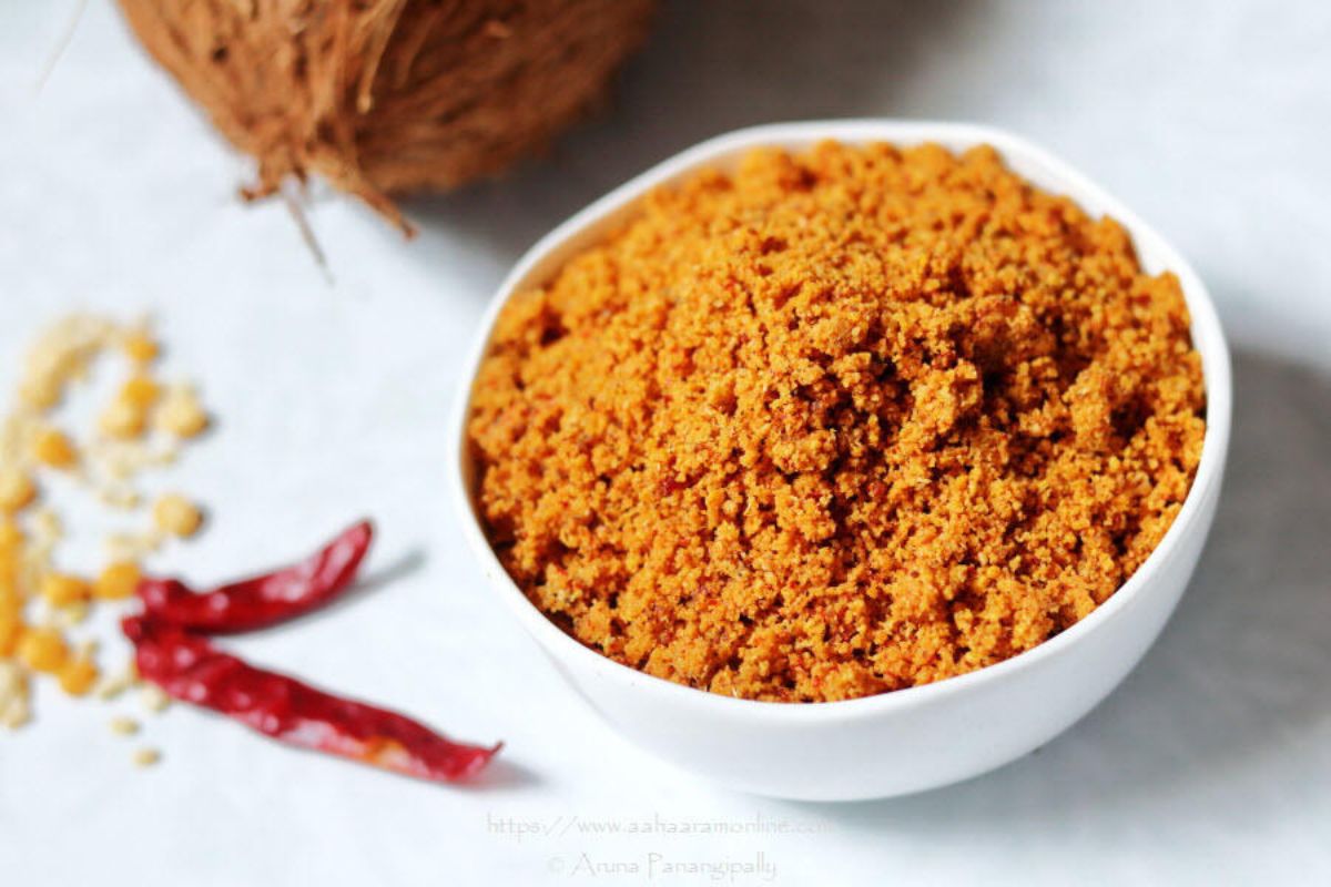 You are currently viewing Thengai Chammanthi Recipe: A Traditional Coconut Chutney from Kerala
