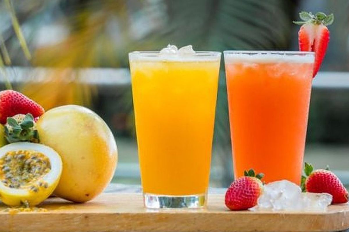 You are currently viewing Which Juice Is Good for Piles? Best Natural Juices to Relieve Hemorrhoids